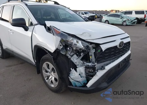 2020 Toyota Rav4 Le z USA, uszkodzony, nr VIN 2T3H1RFV3LW068946